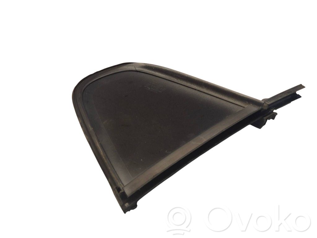 Volvo S60 Ventanilla de ventilación de la puerta trasera 