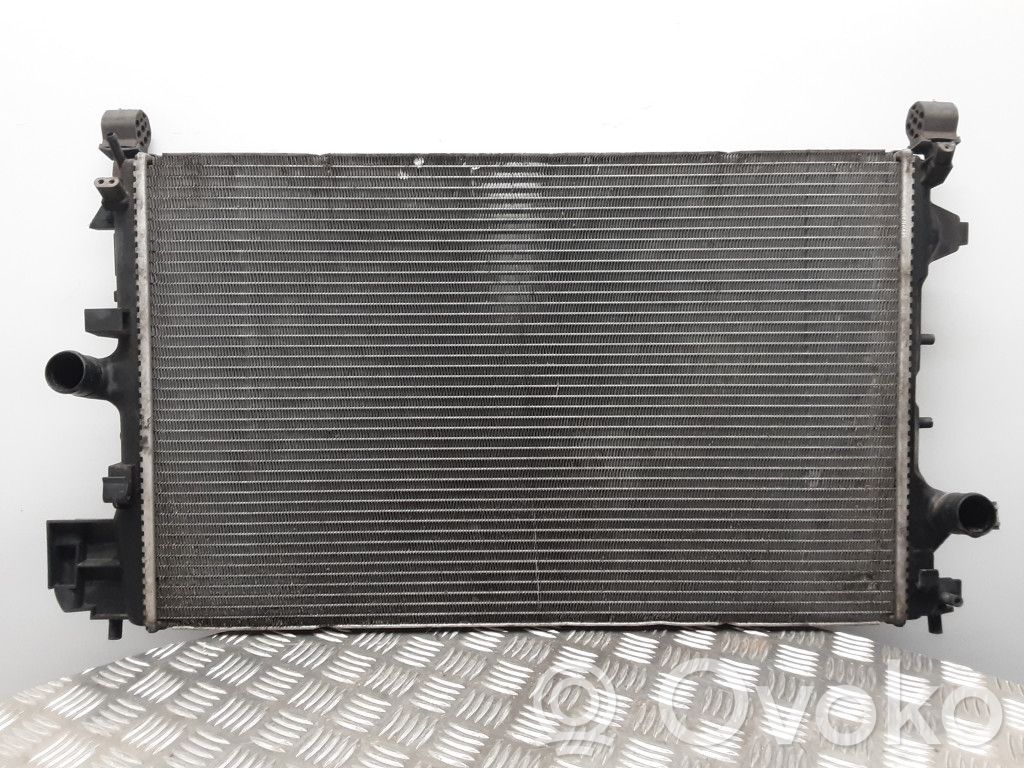 Opel Vectra C Aušinimo skysčio radiatorius 