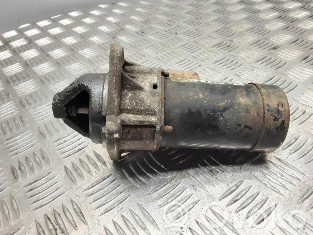 Opel Astra G Starter motor 