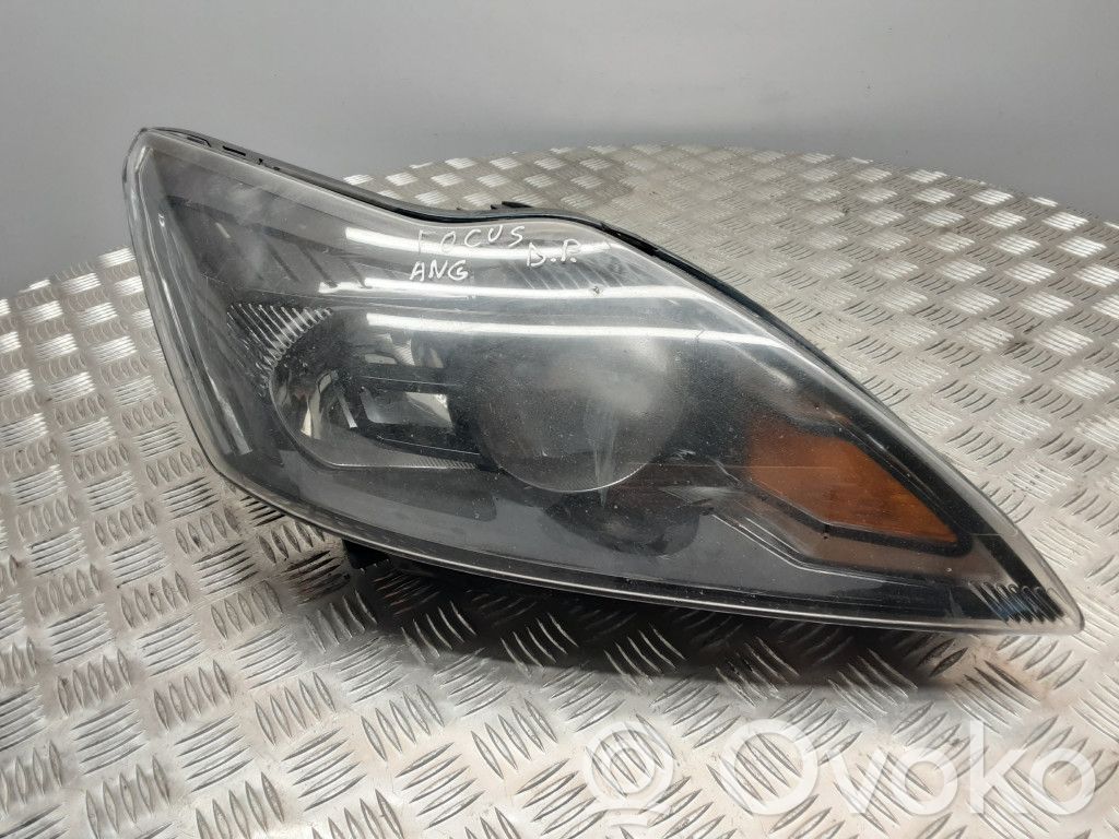 Ford Focus Headlight/headlamp 