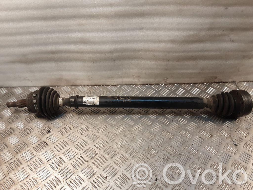 Volkswagen Golf IV Półoś przednia 
