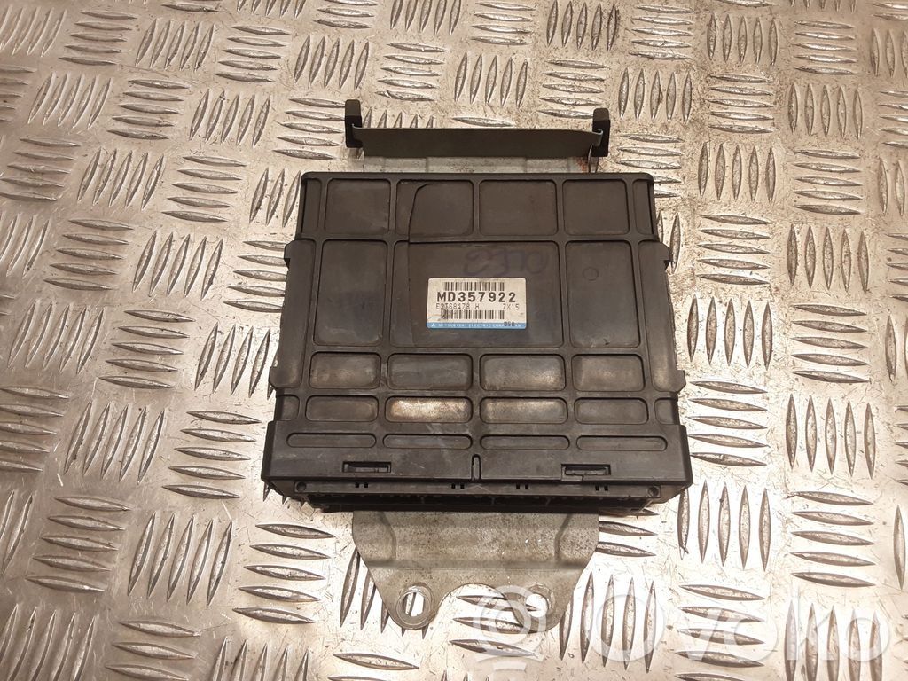 Mitsubishi Carisma Engine control unit/module 