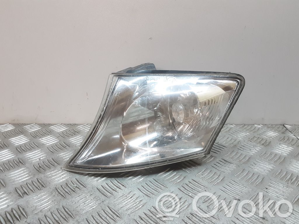 Mazda MPV Front indicator light 