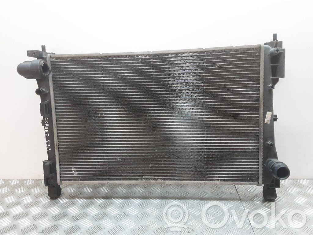 Opel Corsa D Wasserkühler 