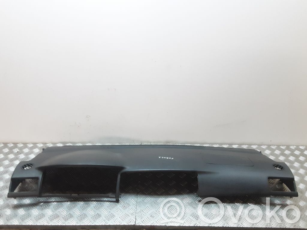 Toyota Corolla E120 E130 Panelė 