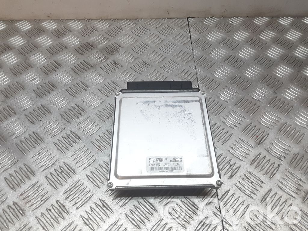 Ford Mondeo Mk III Engine control unit/module 