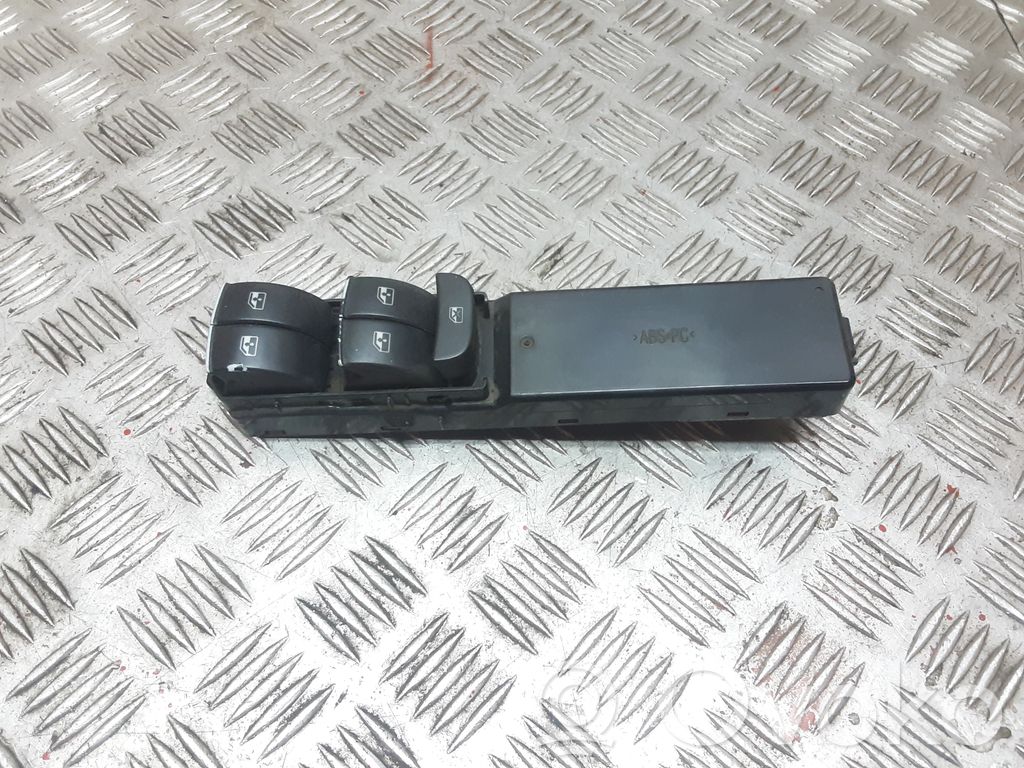 Electric window control switch   SAAB014A05