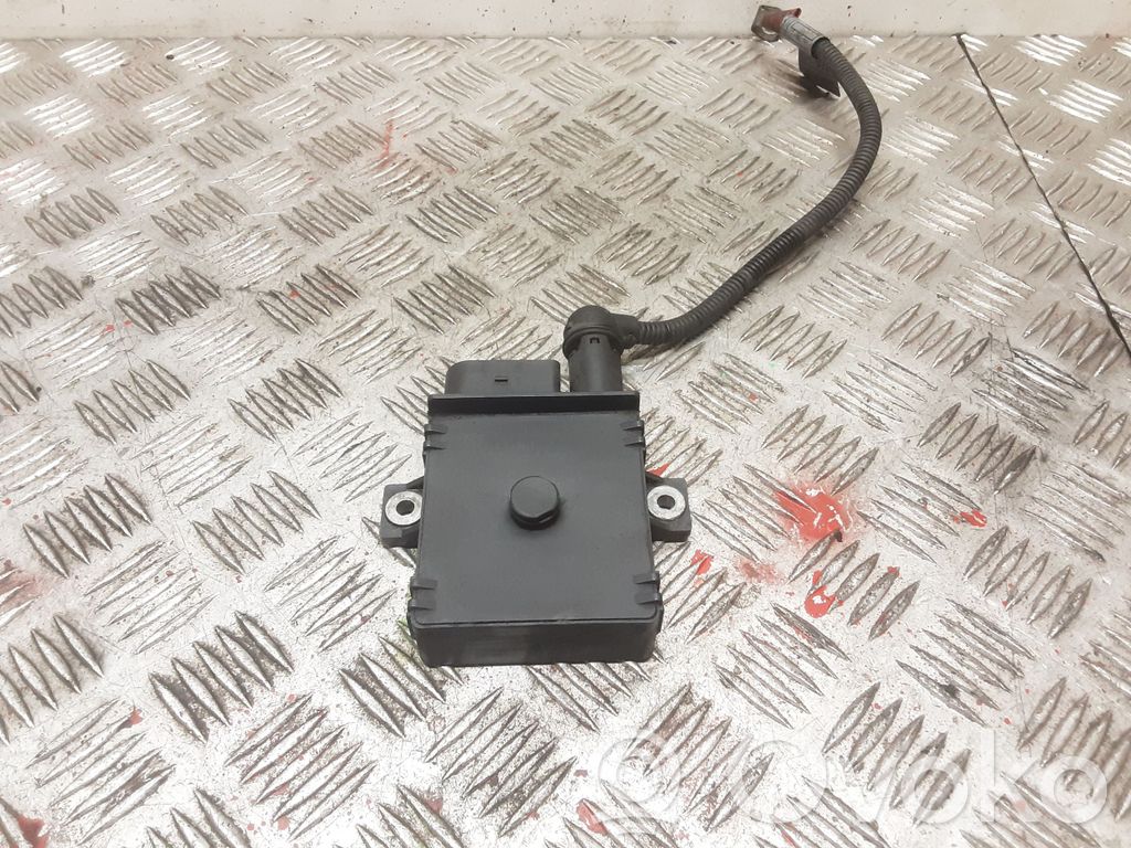 BMW 5 E60 E61 Glow plug pre-heat relay 