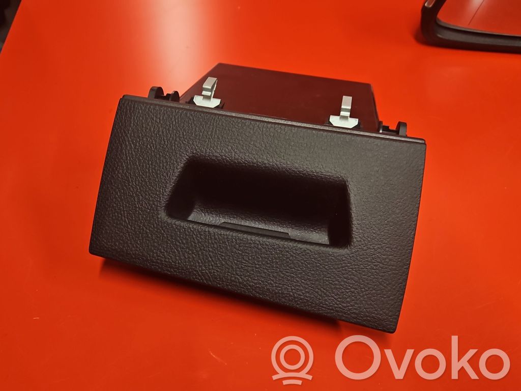 BMW 1 F20 F21 Compartimiento/consola central del panel 
