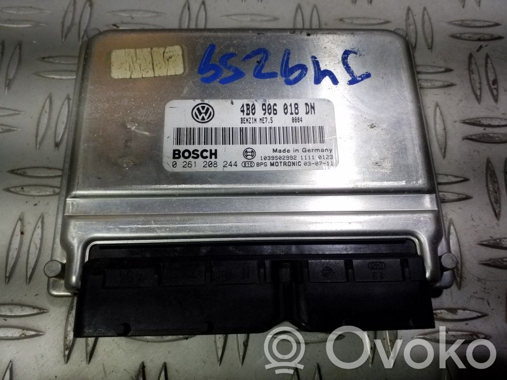 Volkswagen PASSAT B5.5 Engine control unit/module 