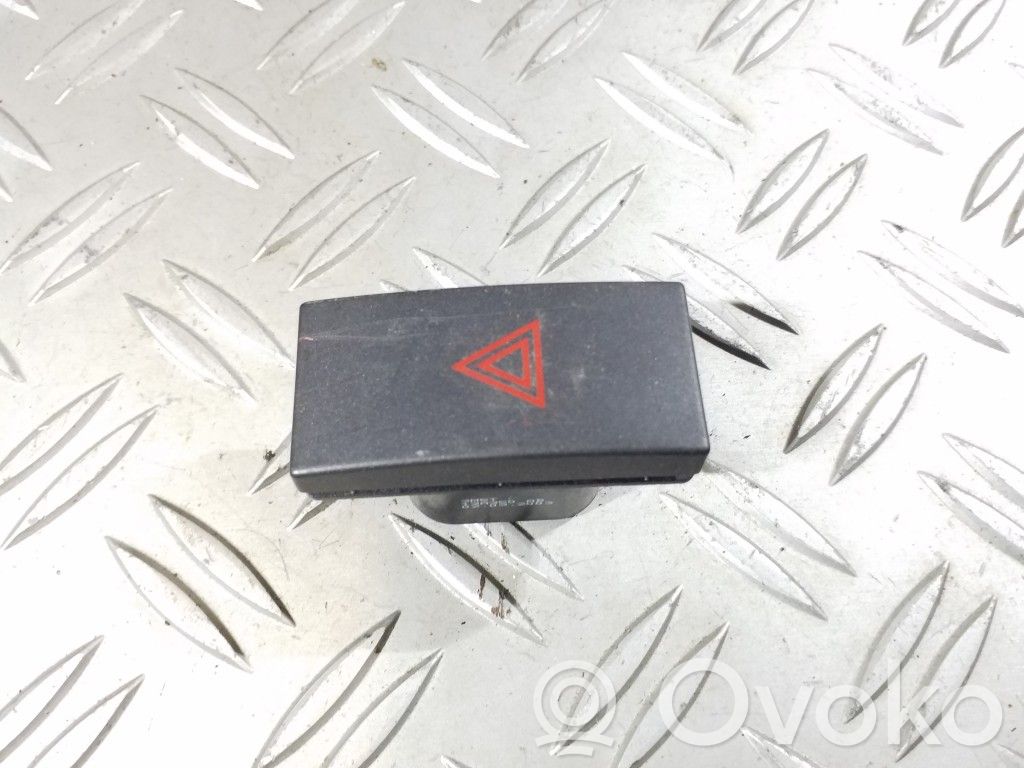 Ford Focus C-MAX Hazard light switch 