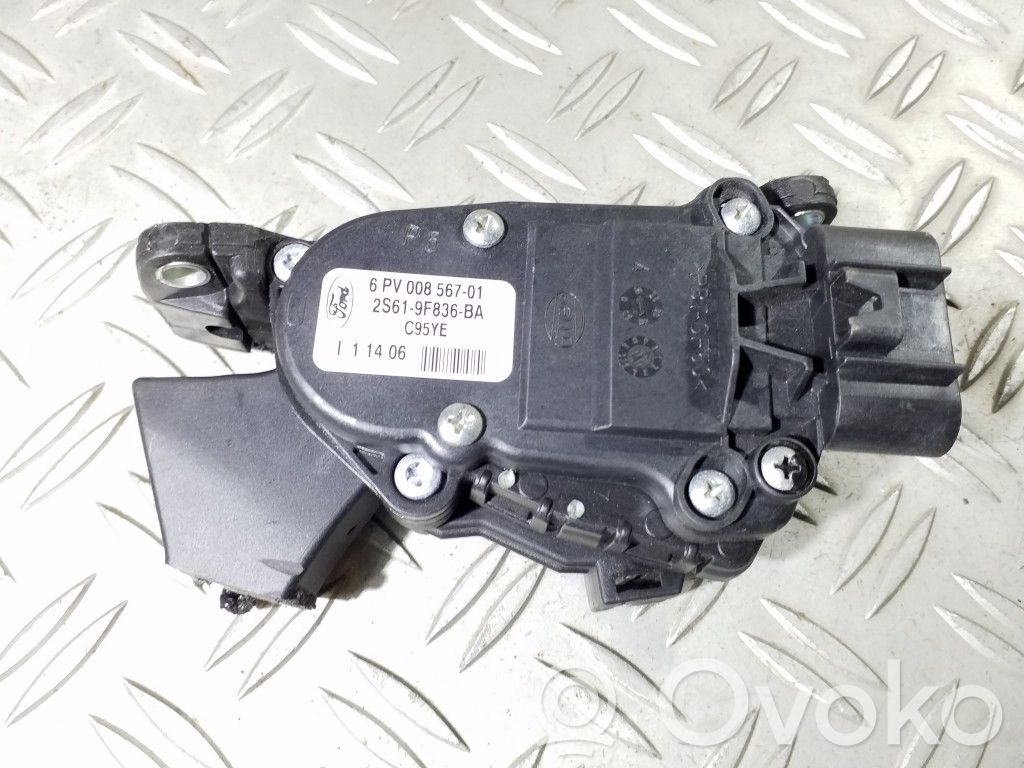 Ford Fusion Kaasupolkimen asentoanturi 