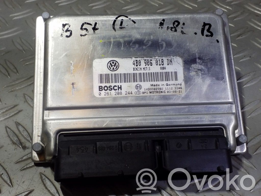 Volkswagen PASSAT B5.5 Engine control unit/module ECU 