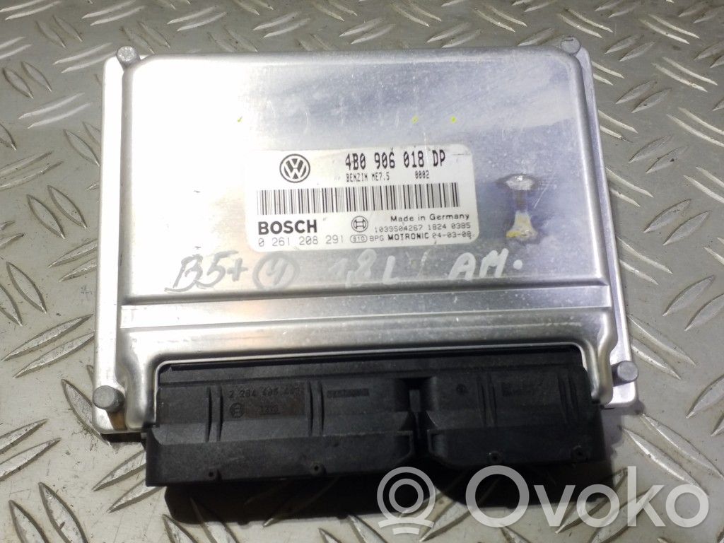 Volkswagen PASSAT B5.5 Engine control unit/module ECU 