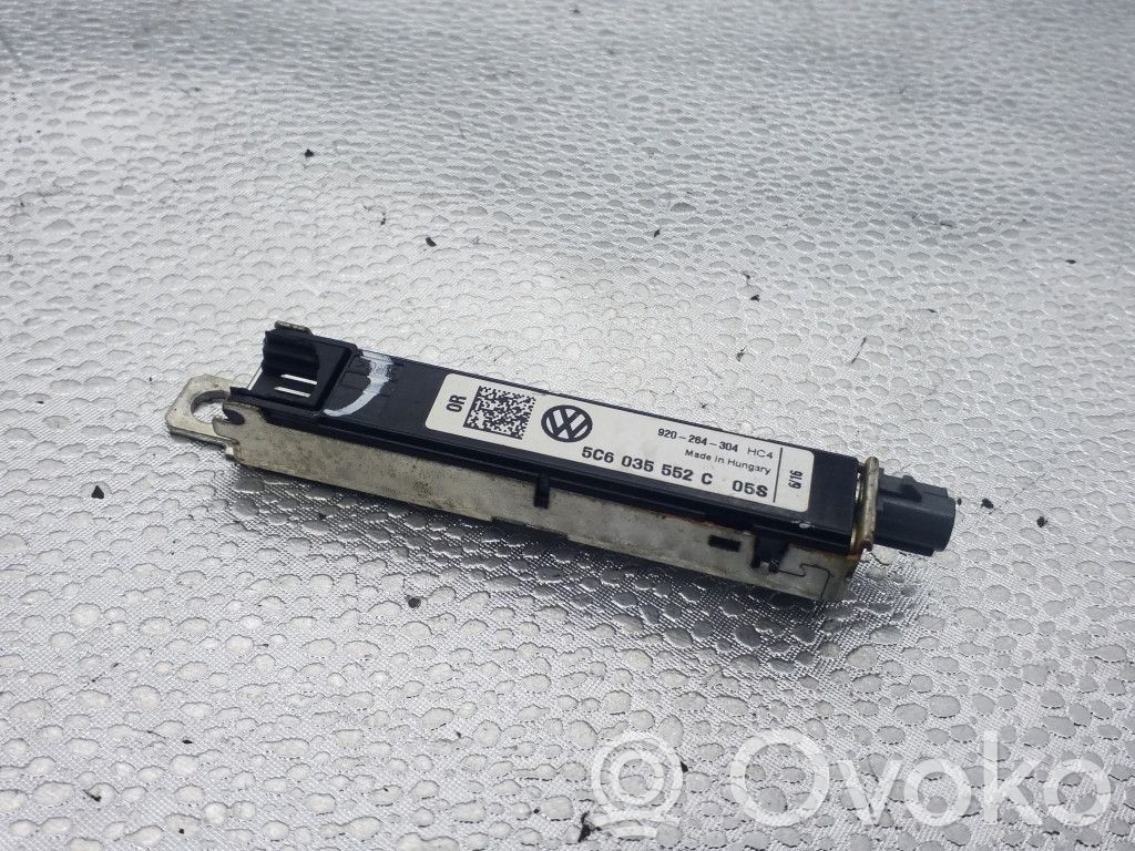 Volkswagen Jetta VI Antenos stiprintuvas 