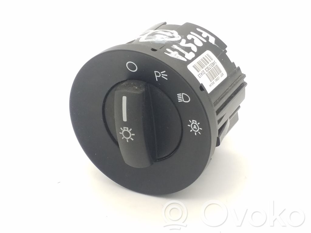 Ford Fiesta Light switch 