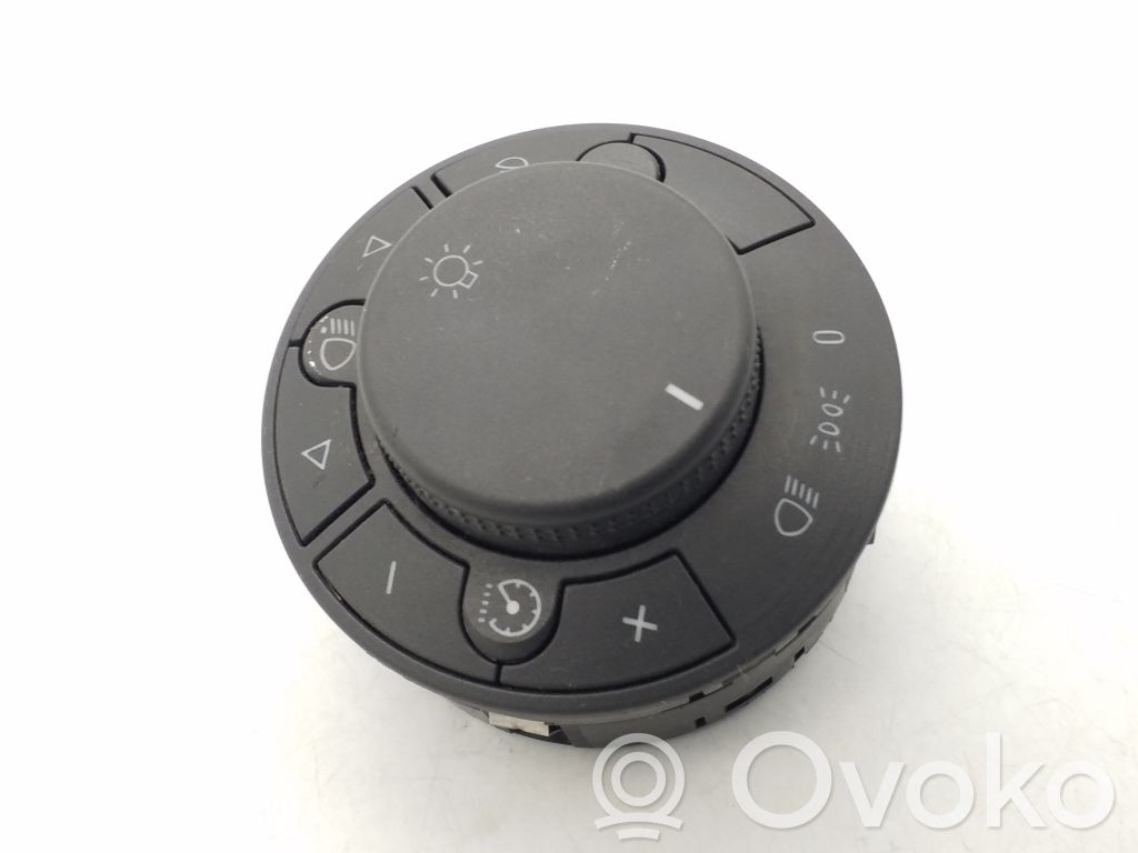 Opel Corsa D Light switch 