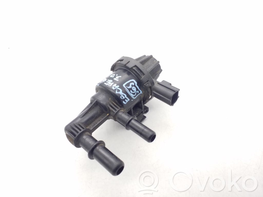 Electromagnetic valve   7U5A9G641DA