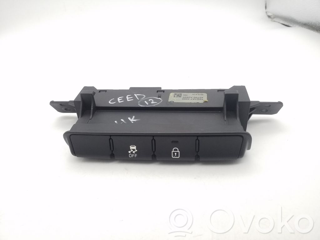KIA Ceed Traction control (ASR) switch 