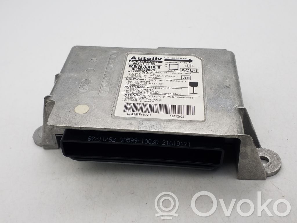 Renault Megane II Airbag control unit/module 
