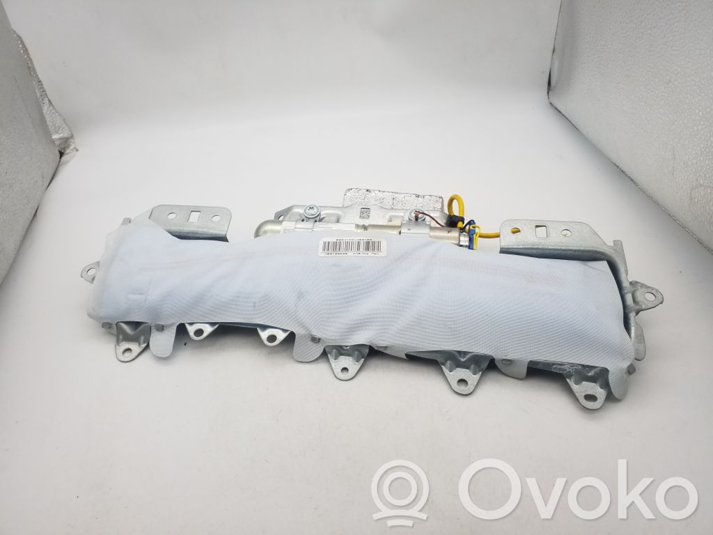 Audi A8 S8 D3 4E Polviturvatyyny 