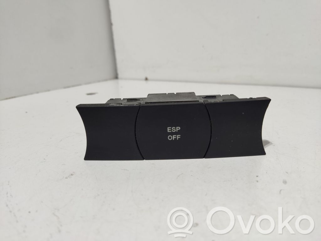 Volkswagen Touareg I ESP (stability program) switch 