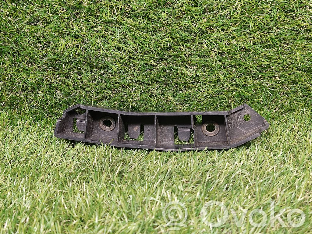 Ford Focus ST Front bumper mounting bracket 