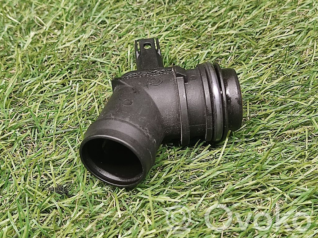 BMW 5 E60 E61 Air intake duct part 