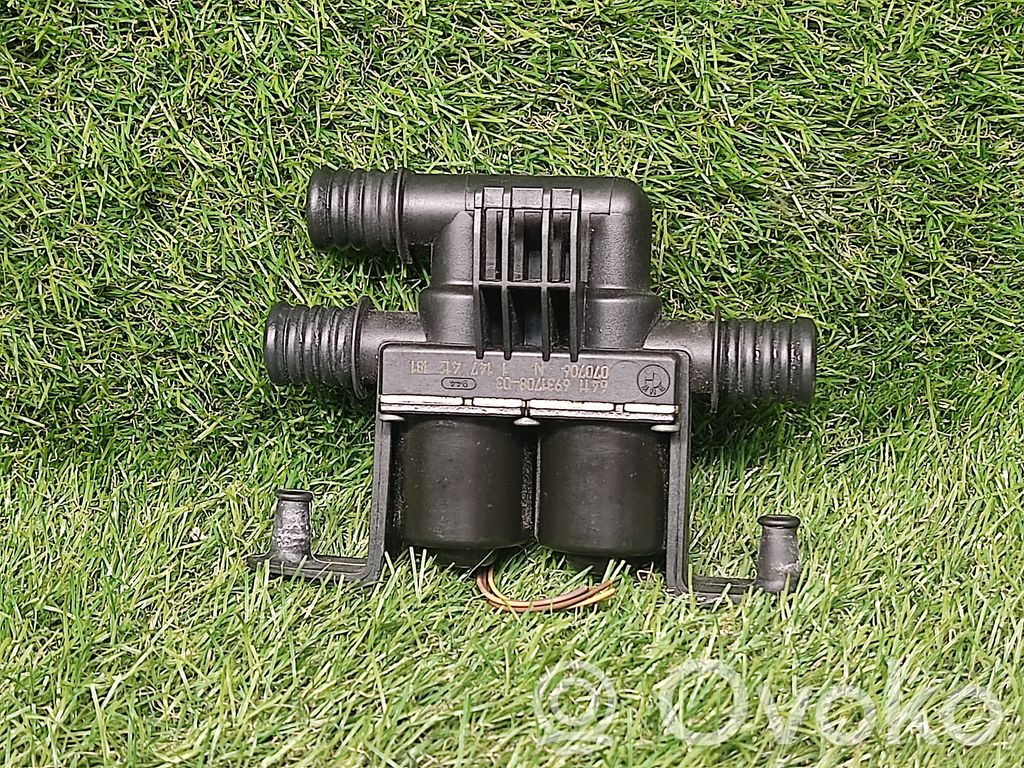 BMW 5 E60 E61 Heizungsventil Wasserventil 