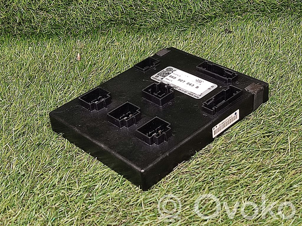 Audi A5 8T 8F Module confort 
