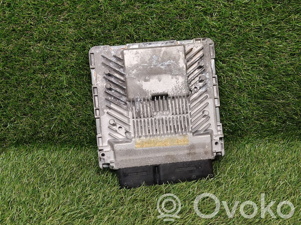 Audi A4 S4 B8 8K Engine control unit/module ECU 
