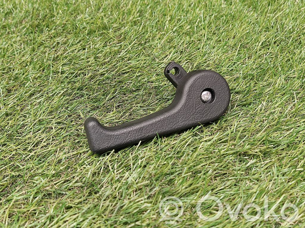 Engine bonnet (hood) release handle