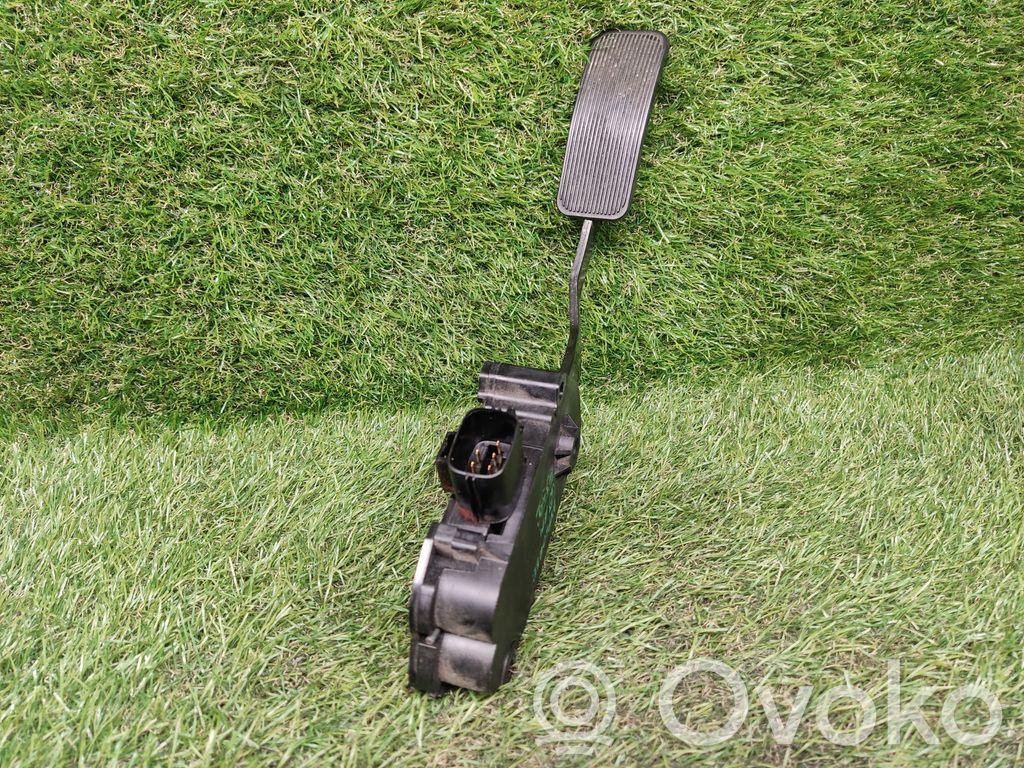 Ford Explorer Accelerator throttle pedal 