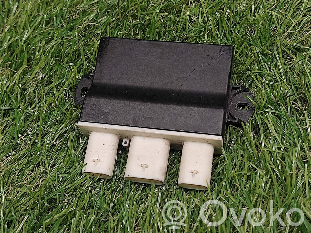 BMW 3 F30 F35 F31 Sterownik / Moduł elektrycznej klapy tylnej / bagażnika 