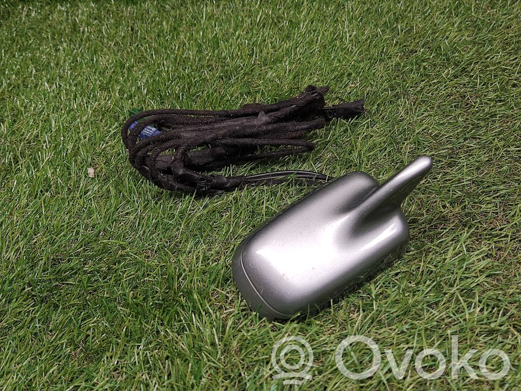 Audi A4 S4 B8 8K Antenna GPS 