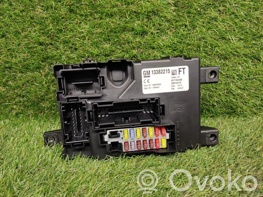 Opel Corsa D Power management control unit 