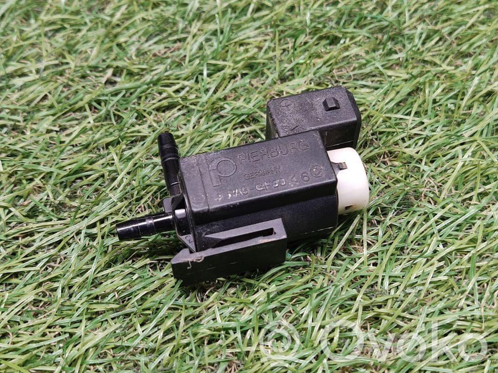 BMW 3 E90 E91 Turbo solenoid valve 