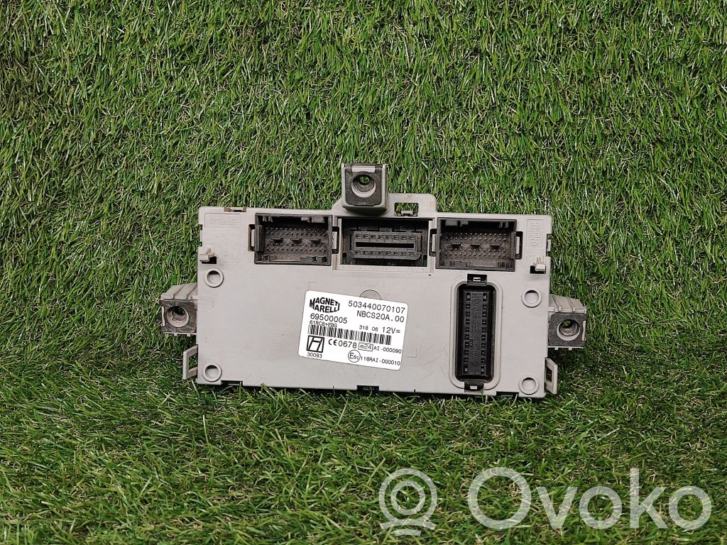 Iveco Daily 35 - 40.10 Moduł / Sterownik komfortu 