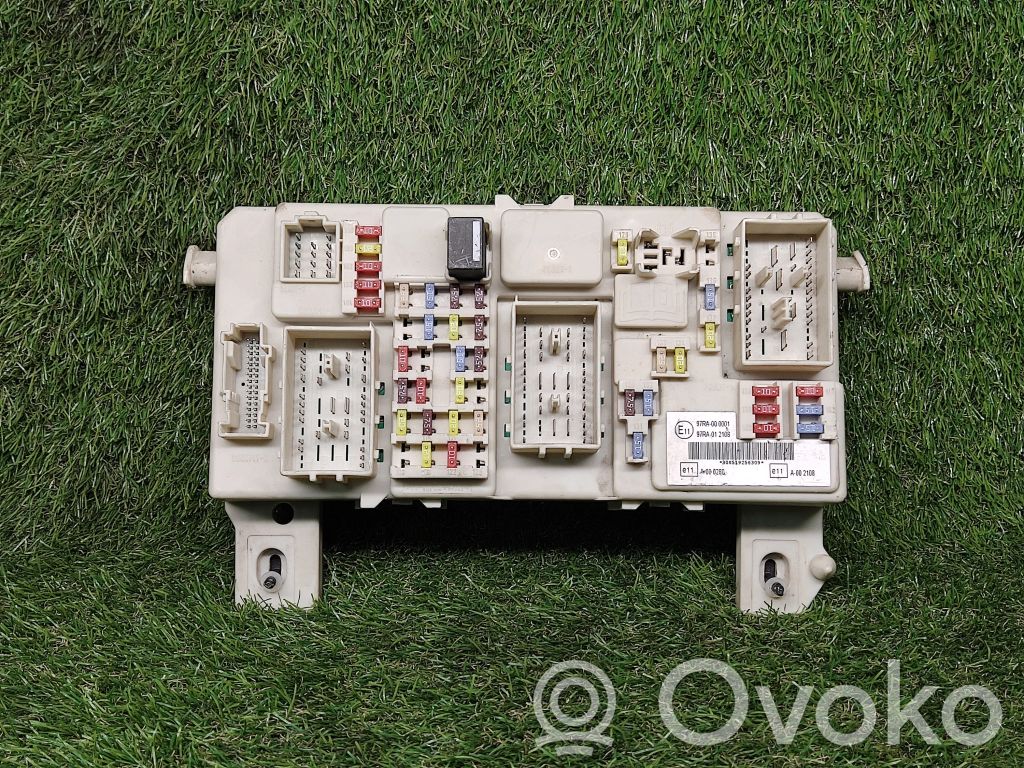 Ford Focus Power management control unit 