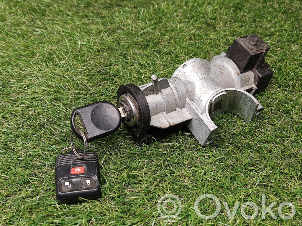 Užvedimo spynelė   5L843F642