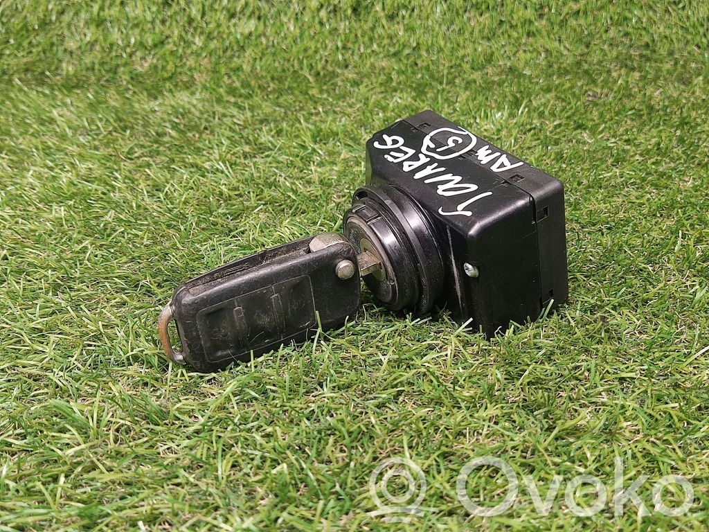 Volkswagen Touareg I Ignition lock 