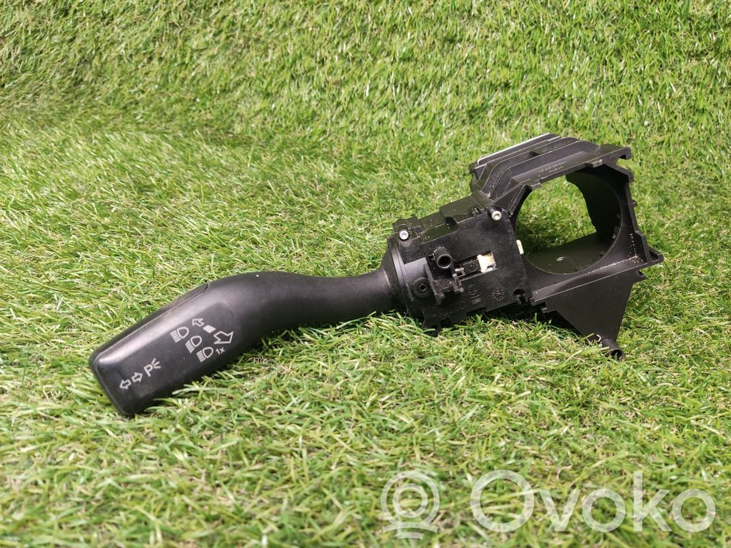 Audi Q7 4L Indicator stalk 