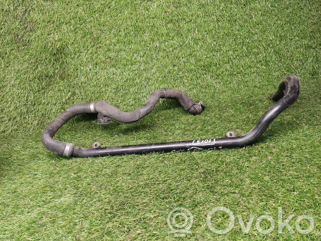 BMW 3 E90 E91 Engine coolant pipe/hose 