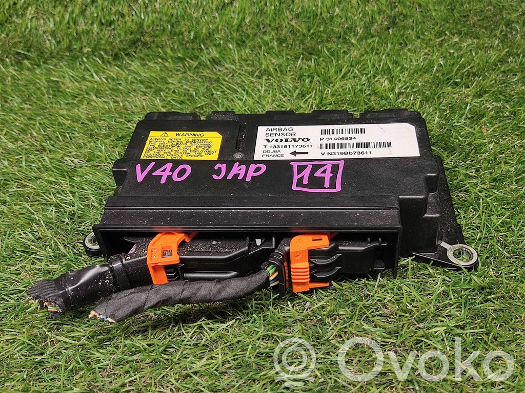 Volvo V40 Airbag control unit/module 
