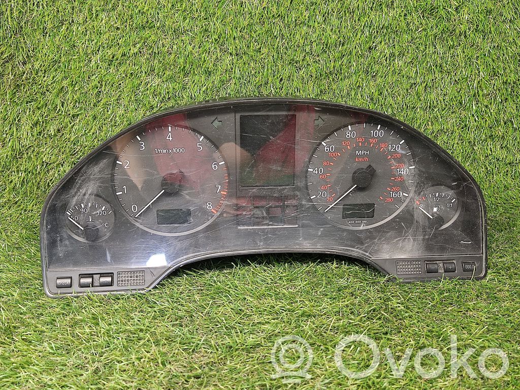 Audi A8 S8 D2 4D Speedometer (instrument cluster) 