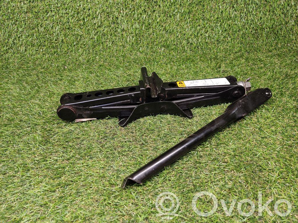 Lift Jack   DM5317080AA