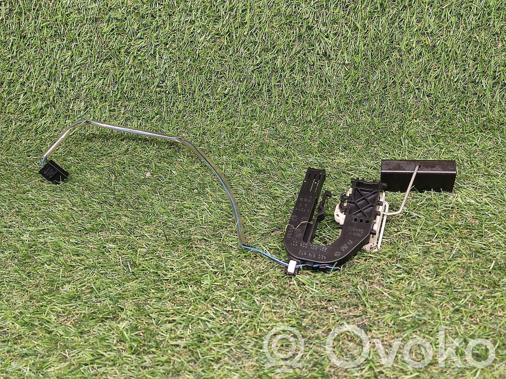 Audi A8 S8 D3 4E Fuel level sensor 