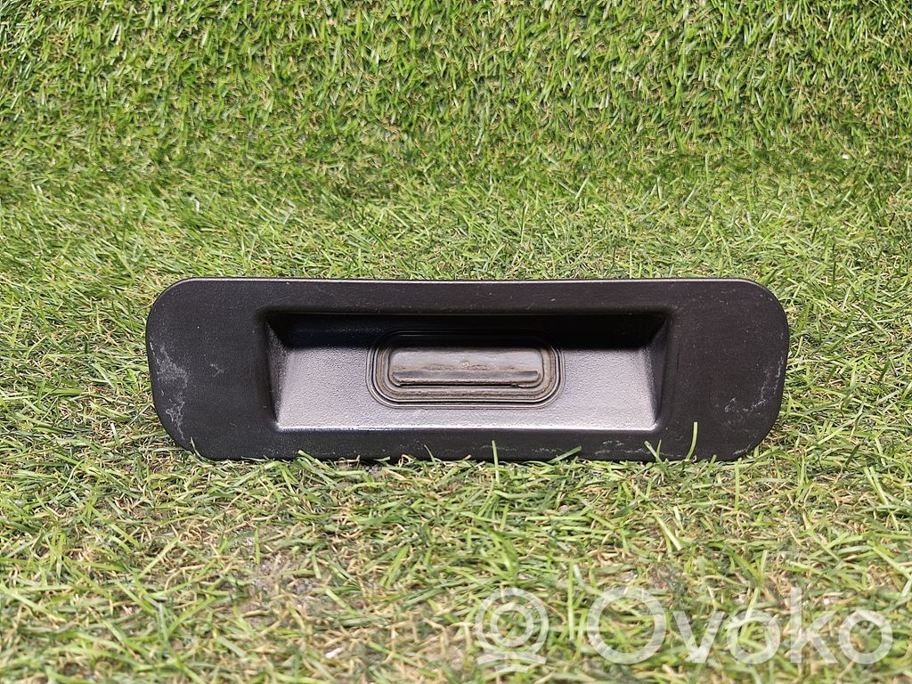 Opel Zafira C Tailgate opening switch 