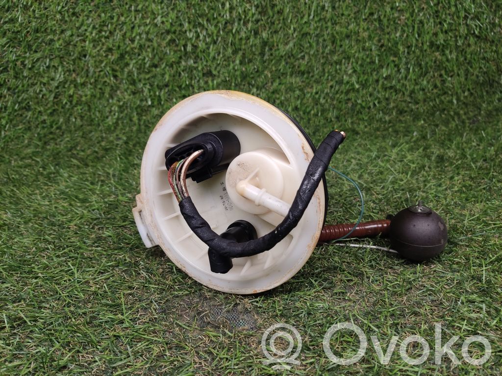 Audi Q7 4L Sensor de nivel de combustible 