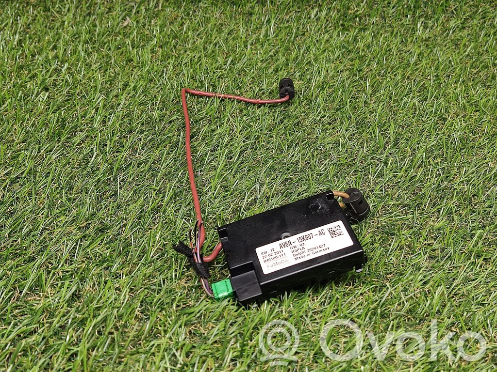 Ultrasonic Sensor   AV6N15K607AC